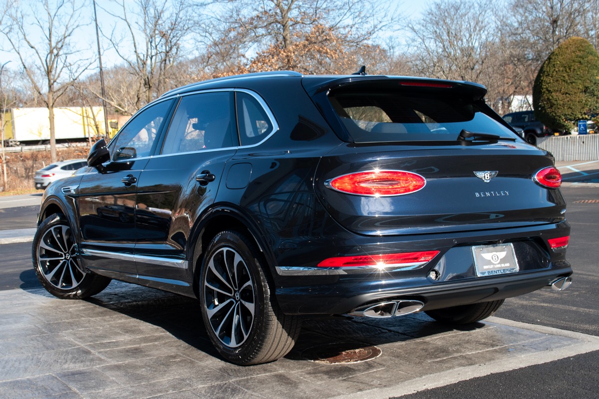 New 2023 Bentley Bentayga Hybrid Hybrid | St. Petersburg, FL