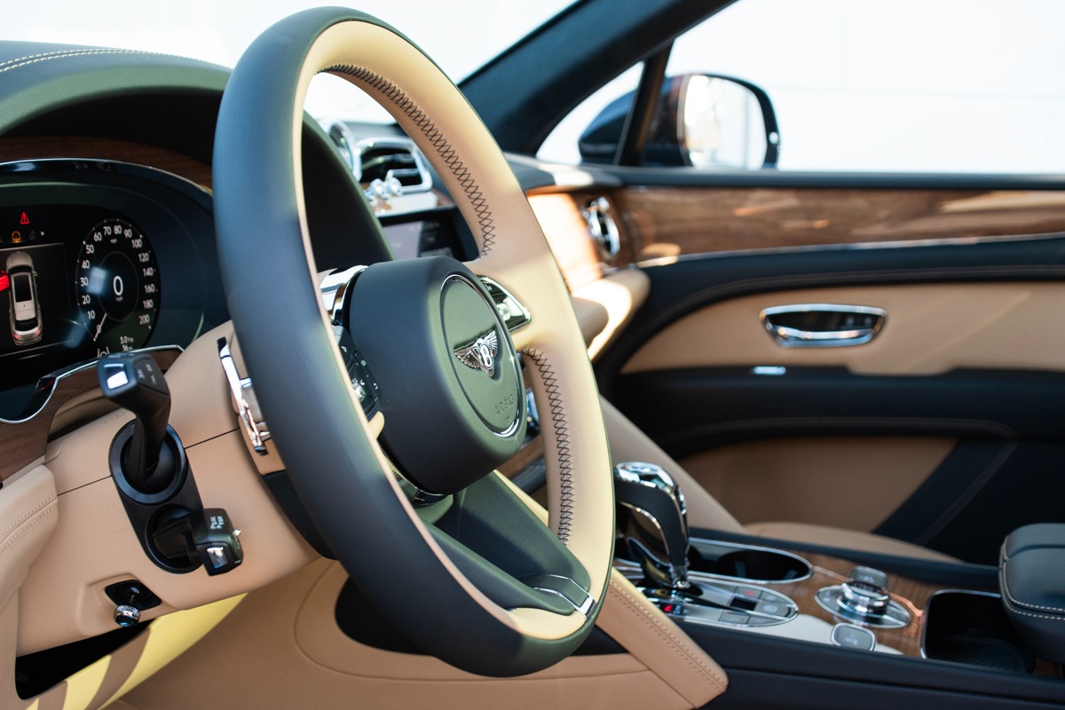 New 2024 Bentley Bentayga V8 V8 | St. Petersburg, FL