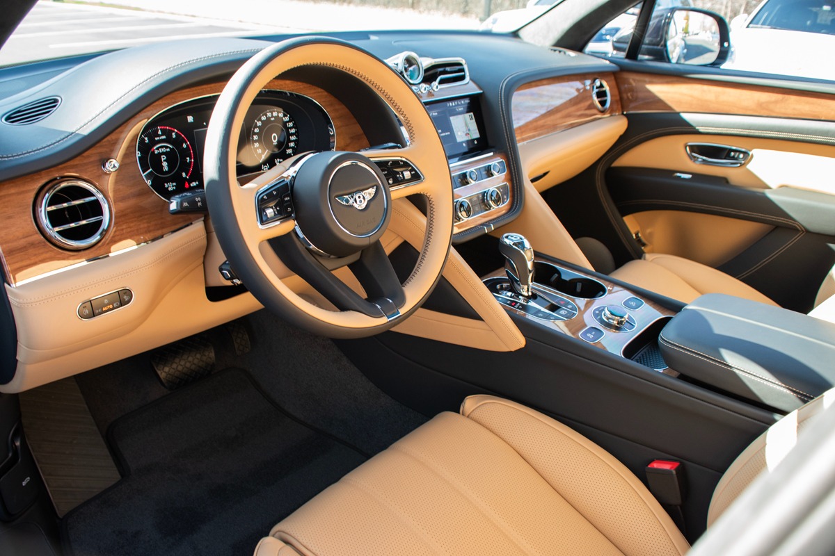 New 2024 Bentley Bentayga V8 V8 | St. Petersburg, FL