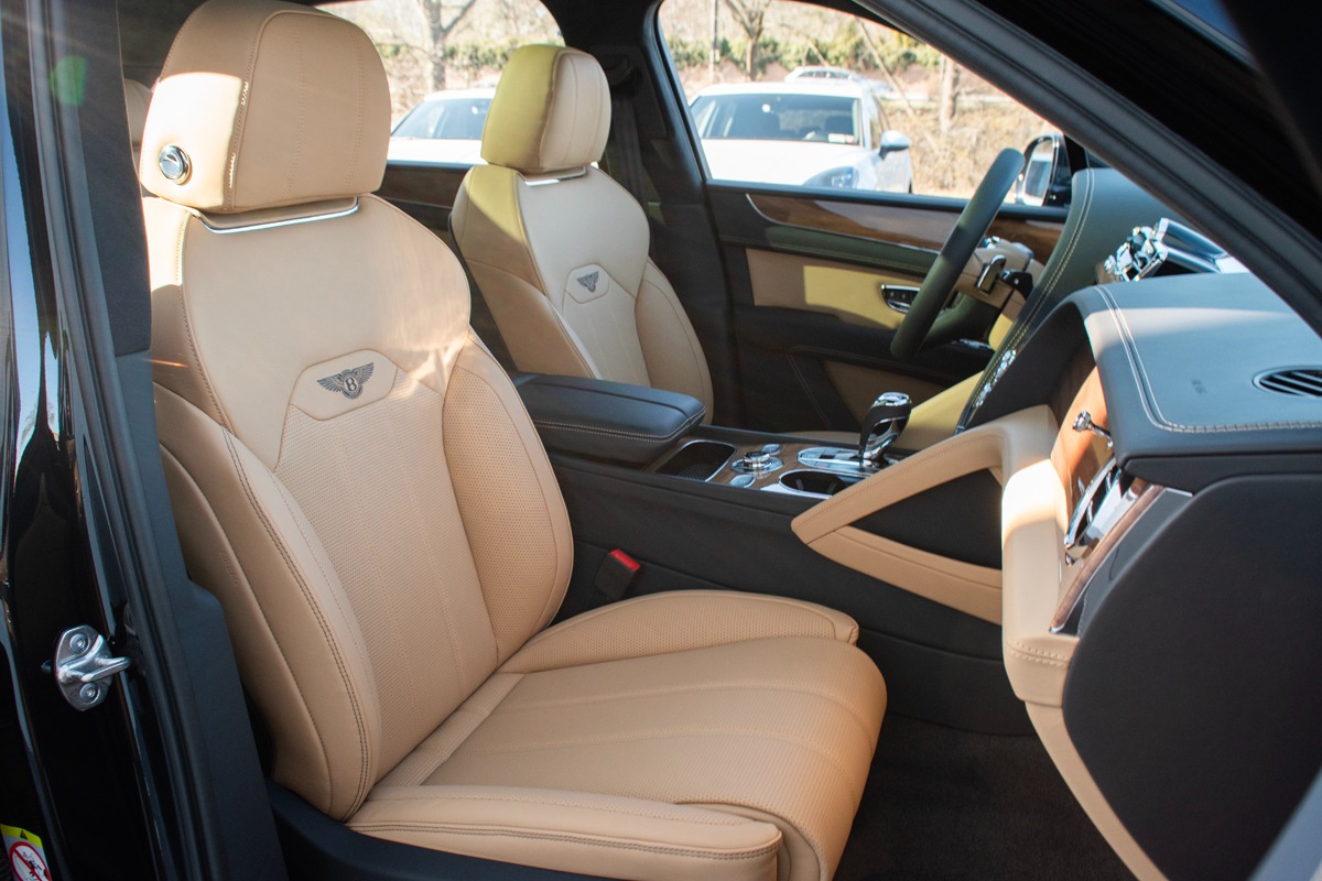 New 2024 Bentley Bentayga V8 V8 | St. Petersburg, FL