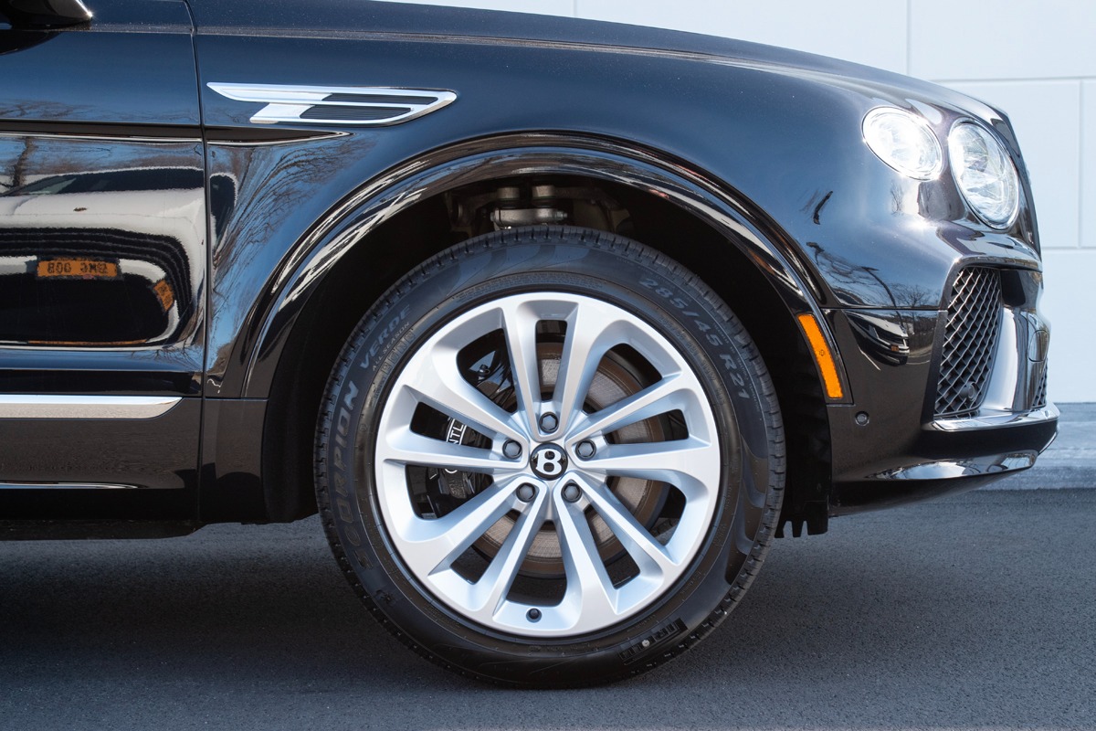 New 2024 Bentley Bentayga V8 V8 | St. Petersburg, FL