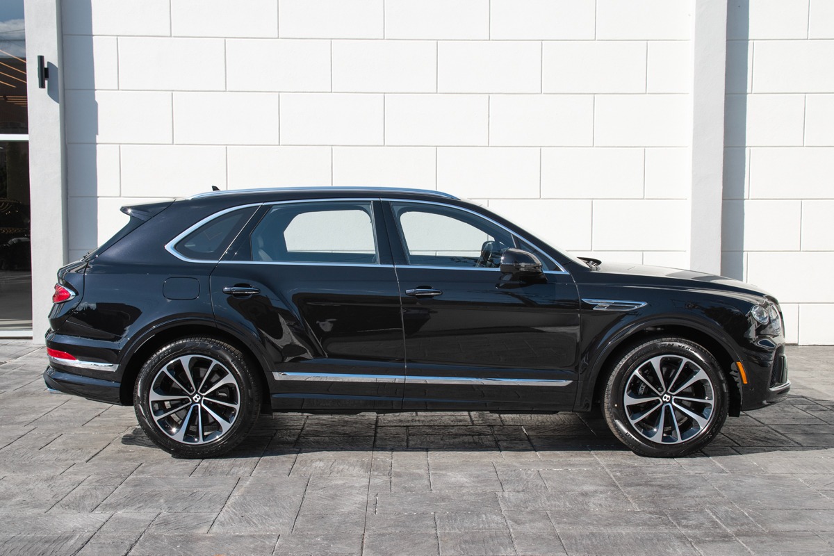 New 2024 Bentley Bentayga V8 V8 | St. Petersburg, FL