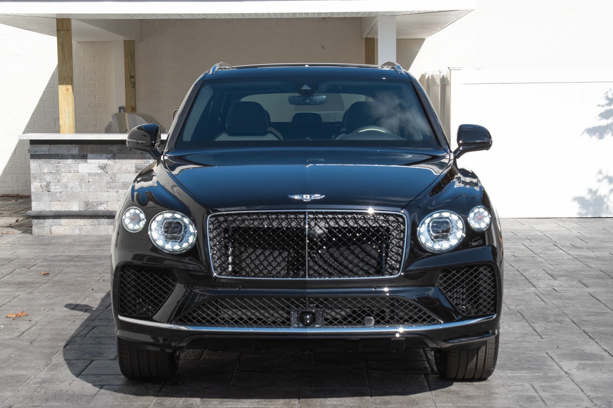 New 2024 Bentley Bentayga V8 V8 | St. Petersburg, FL