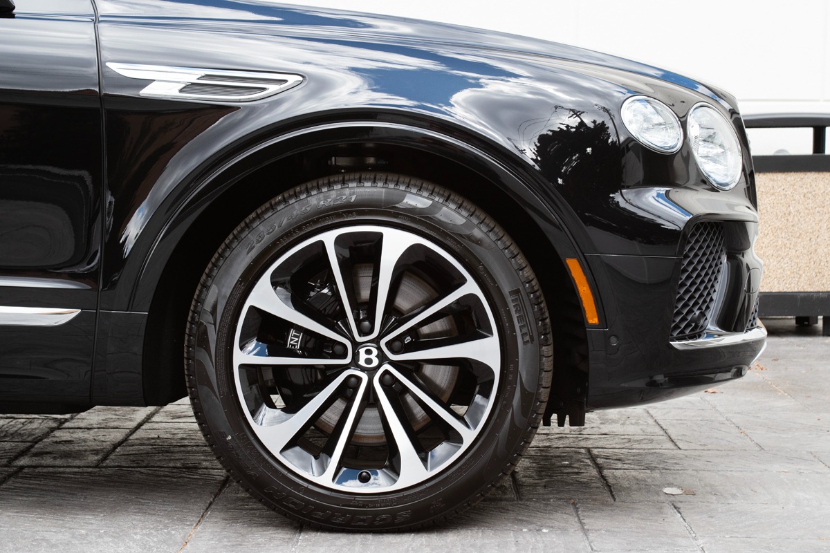 New 2024 Bentley Bentayga EWB EWB | St. Petersburg, FL
