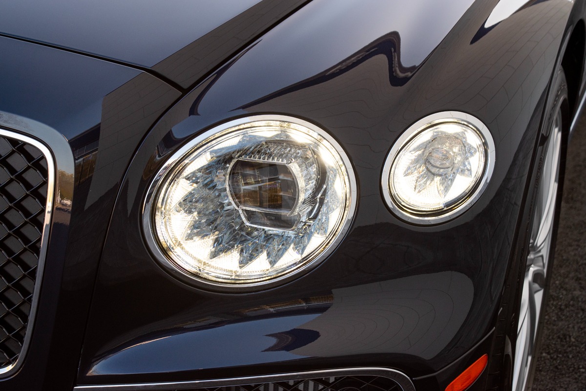 New 2024 Bentley Flying Spur V8 V8 | St. Petersburg, FL