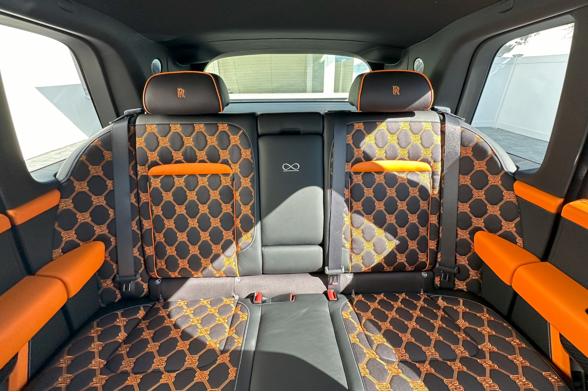 2025 Rolls Royce Cullinan RR photo 7