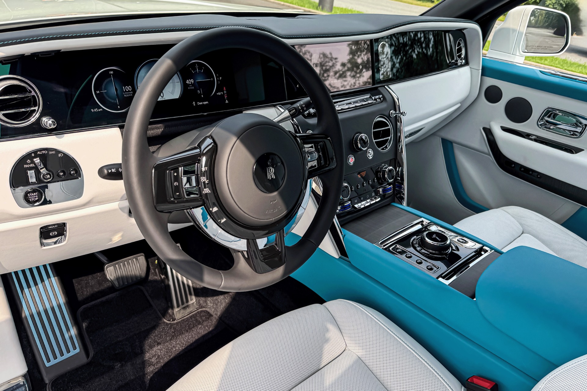 2025 Rolls Royce Cullinan RR photo 12