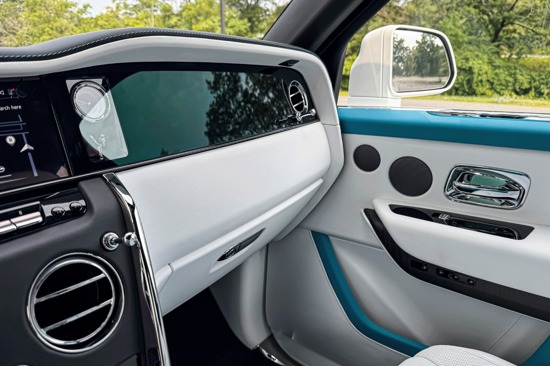 2025 Rolls Royce Cullinan RR photo 14