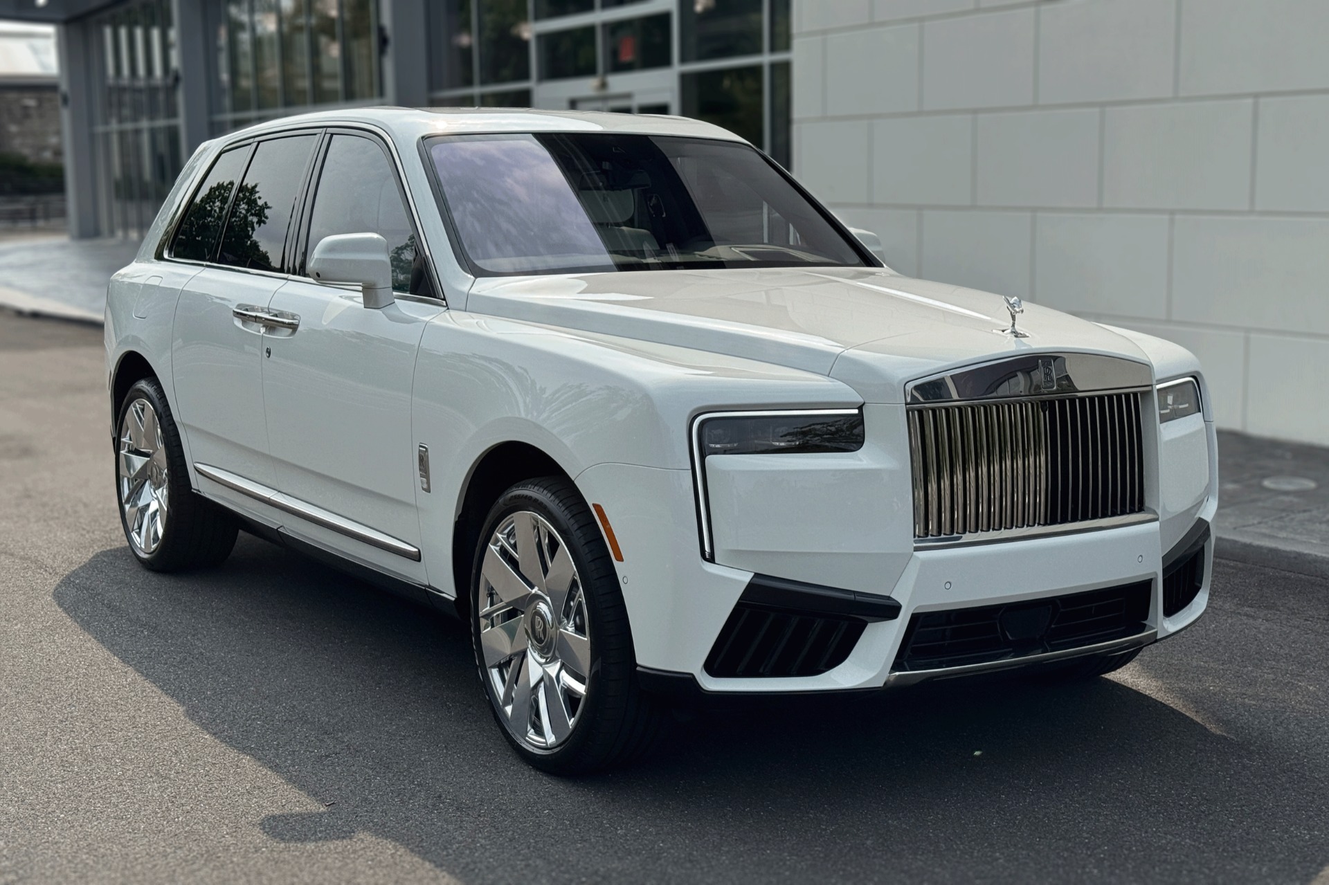 2025 Rolls Royce Cullinan RR photo 7