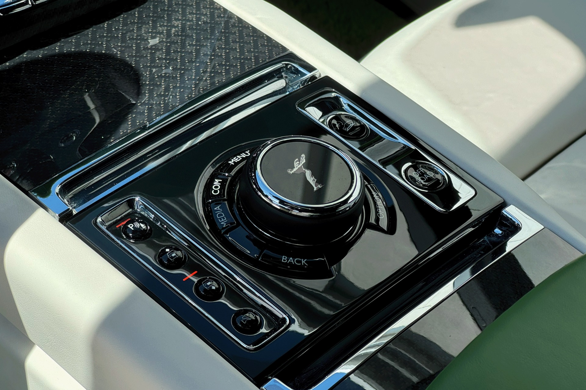 2023 Rolls Royce Cullinan Black Badge photo 10