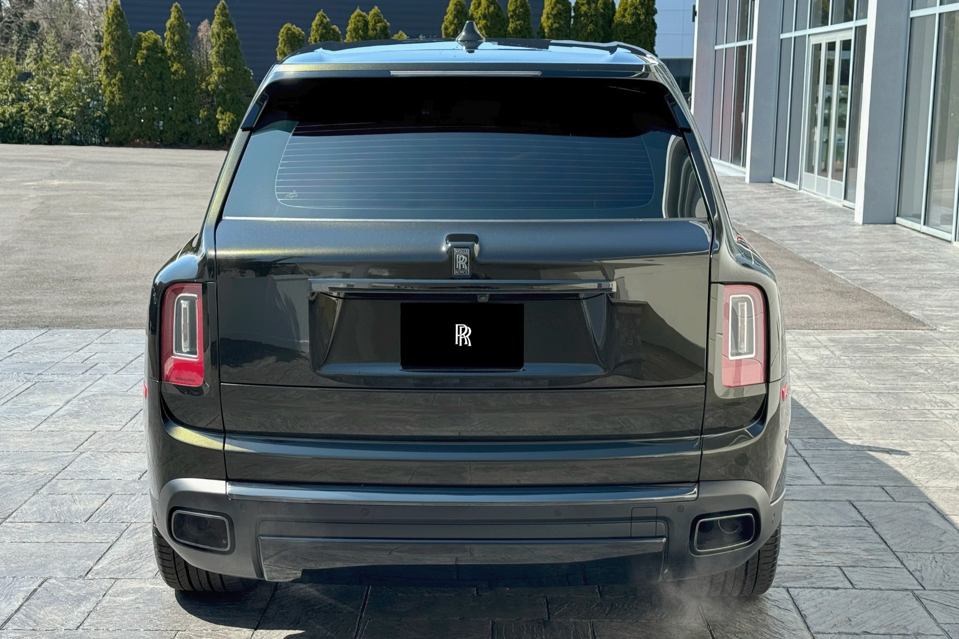2023 Rolls Royce Cullinan Black Badge photo 4