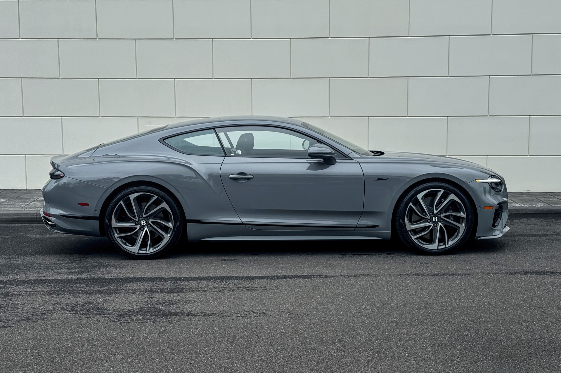 2025 Bentley Continental GT Speed photo 2
