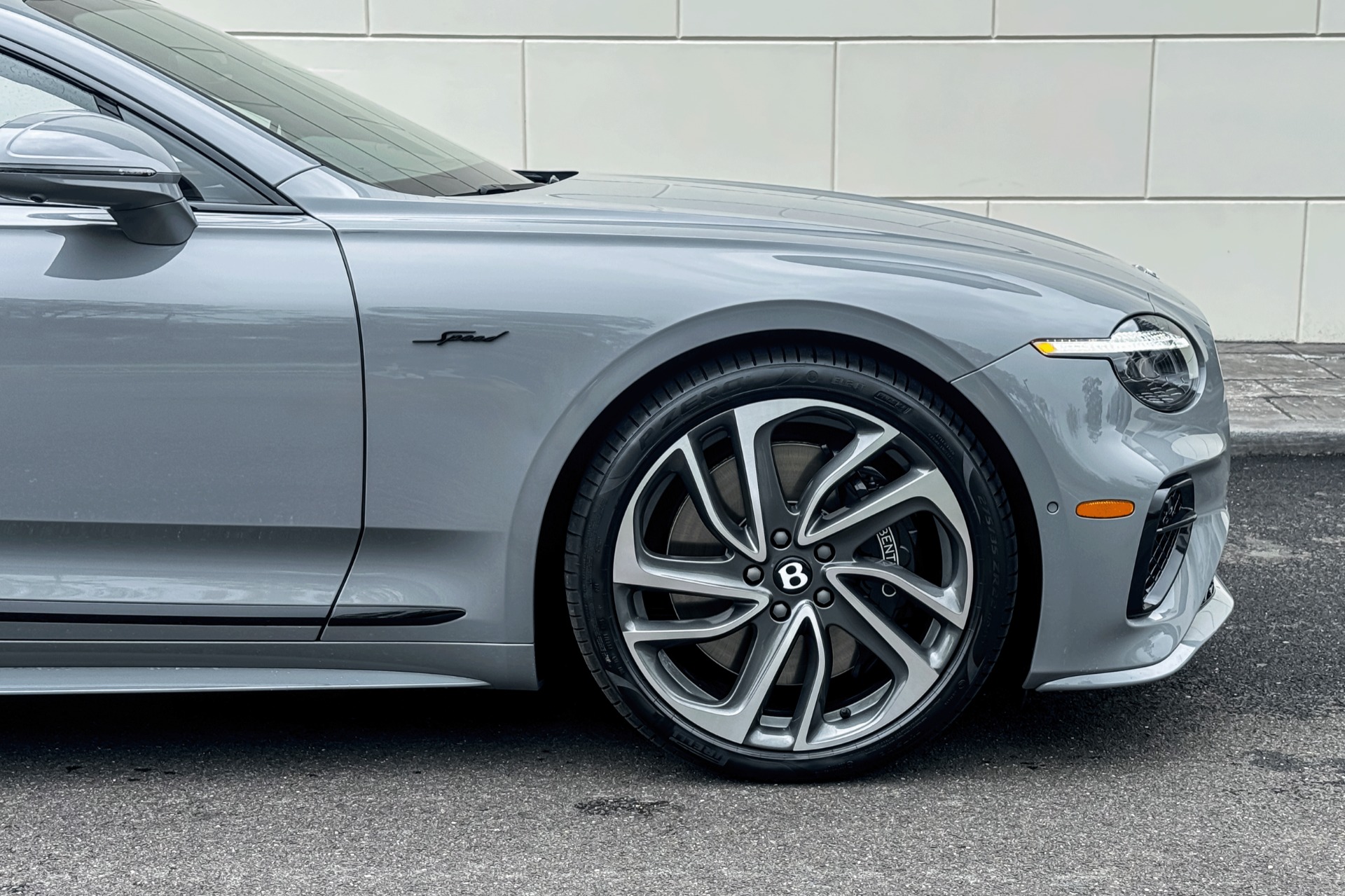 2025 Bentley Continental GT Speed photo 3