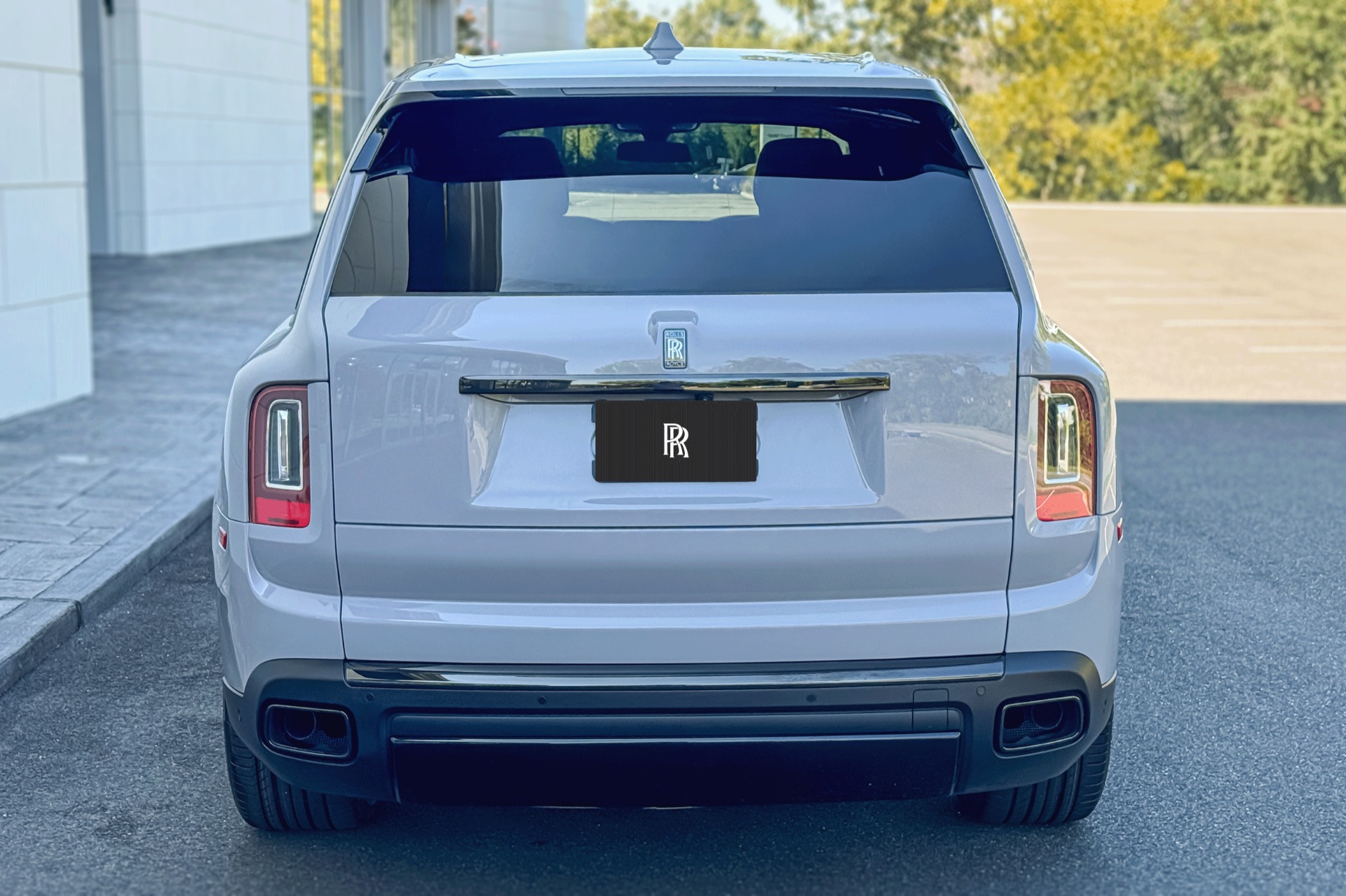 2022 Rolls Royce Cullinan Black Badge photo 21