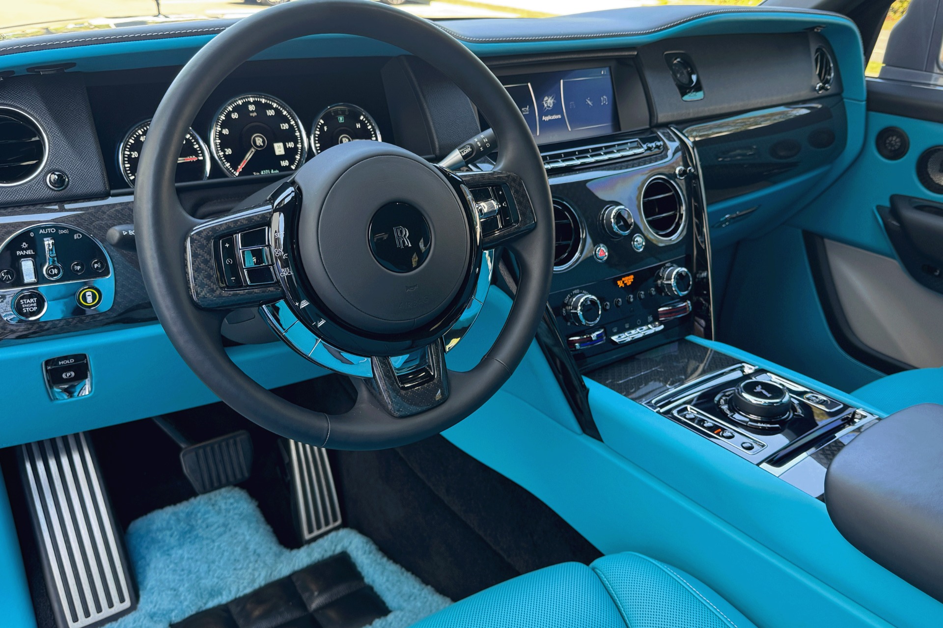 2022 Rolls Royce Cullinan Black Badge photo 7