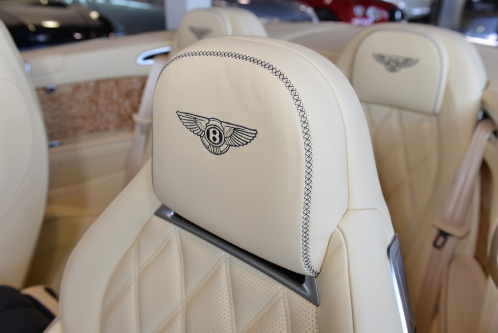 2014 Bentley Continental GT Convertible Image 16