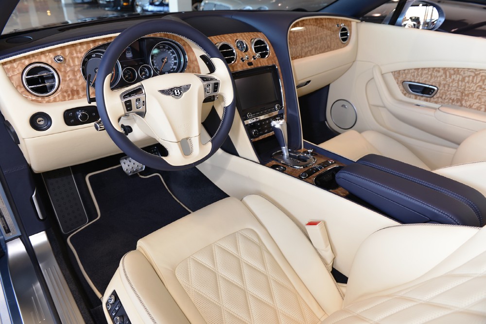 2014 Bentley Continental GT Convertible Image 3