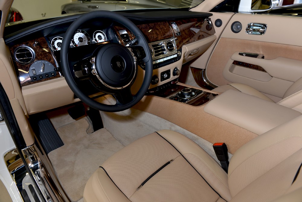 2014 Rolls-Royce Wraith Image 3