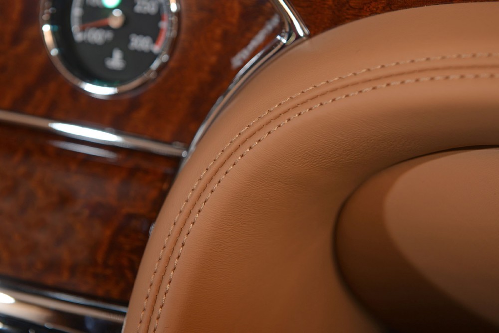 2014 Bentley Mulsanne Image 20