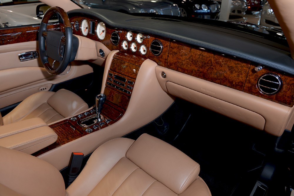 2007 Bentley Azure Image 11