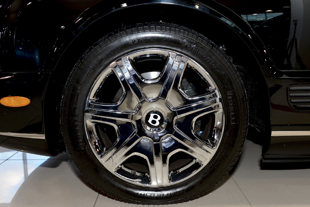 2007 Bentley Azure Image 5