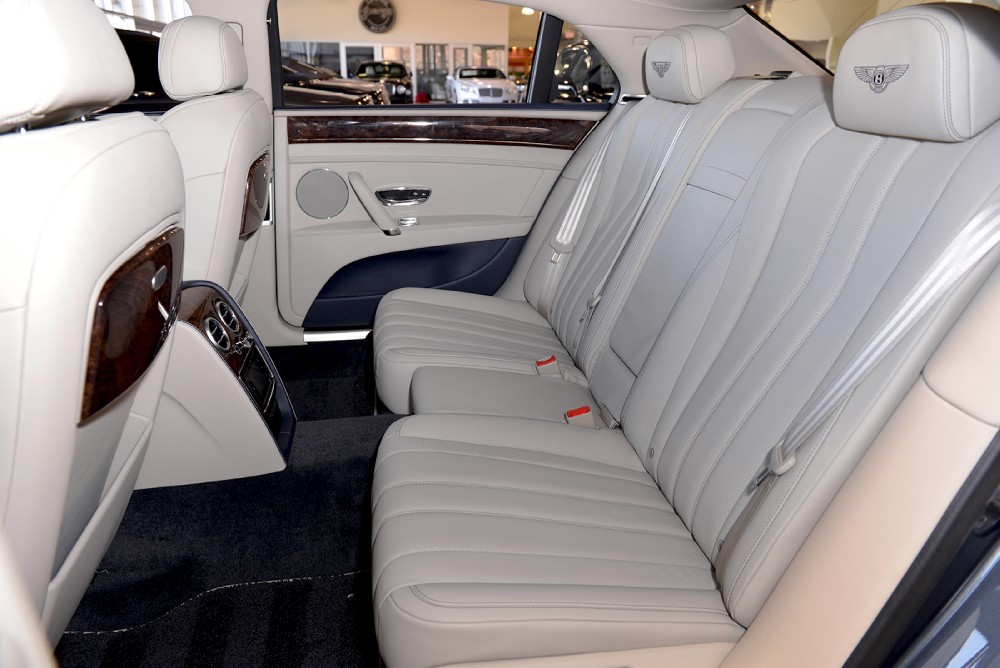 2014 Bentley Flying Spur Image 13
