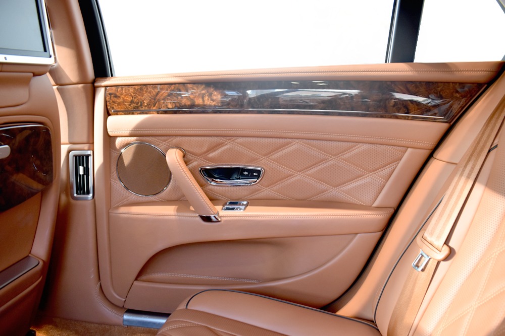2014 Bentley Flying Spur Image 16