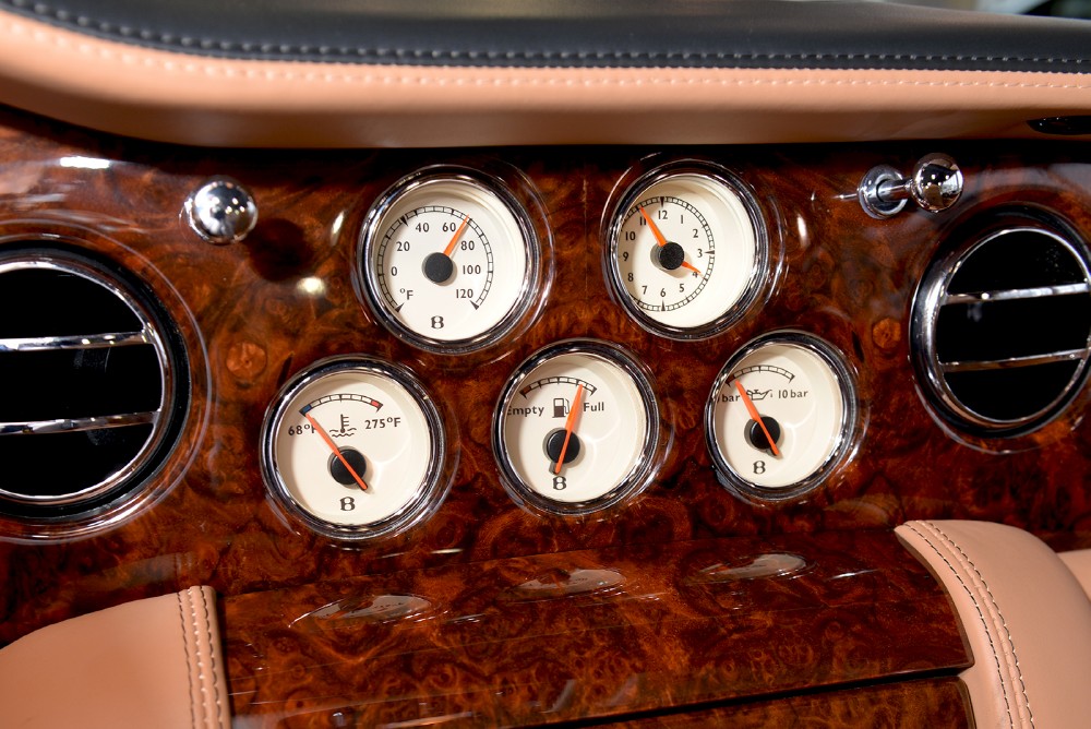 2008 Bentley Azure Image 19