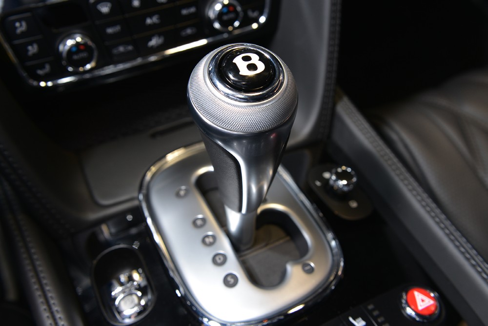 2014 Bentley Flying Spur Image 16