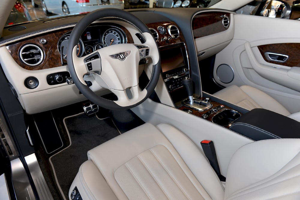 2014 Bentley Continental GT V8 Convertible Image 3