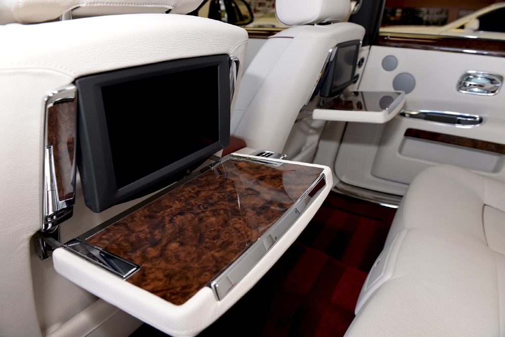 2014 Rolls-Royce Ghost Image 12