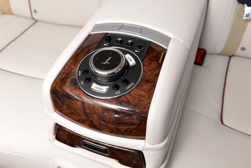 2014 Rolls-Royce Ghost Image 13