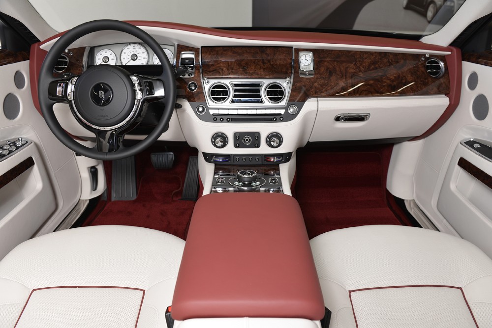2014 Rolls-Royce Ghost Image 3
