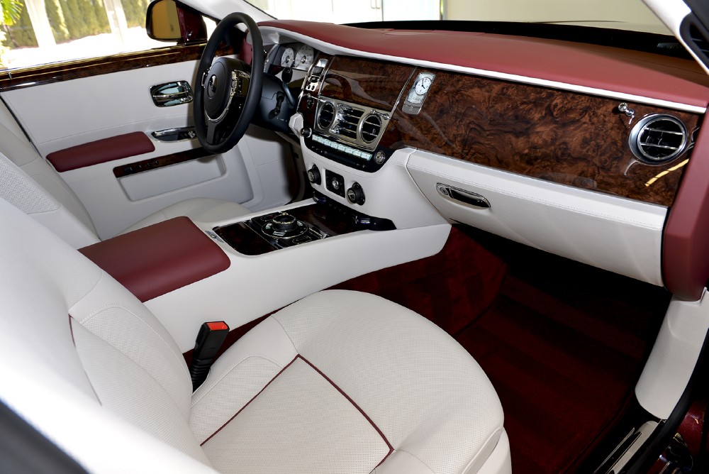 2014 Rolls-Royce Ghost Image 8