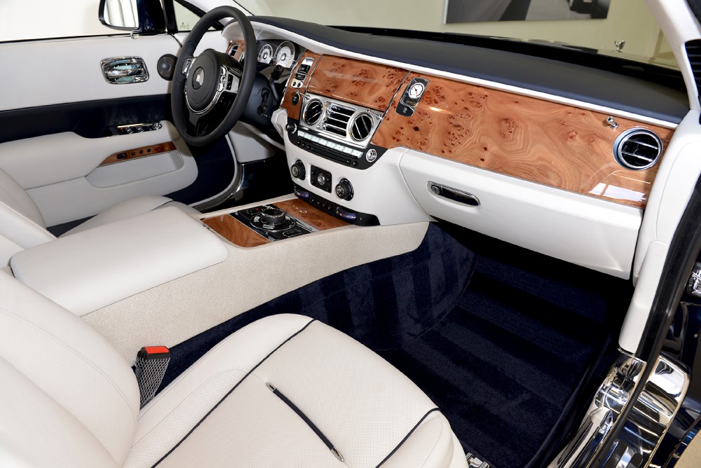 2014 Rolls-Royce Wraith Image 12