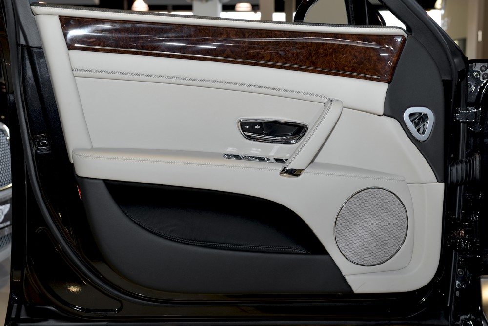 2014 Bentley Flying Spur Image 17