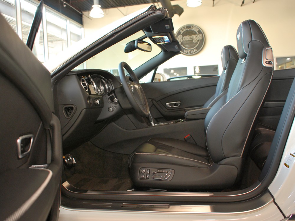 2013 Bentley Continental GT Convertible Image 16