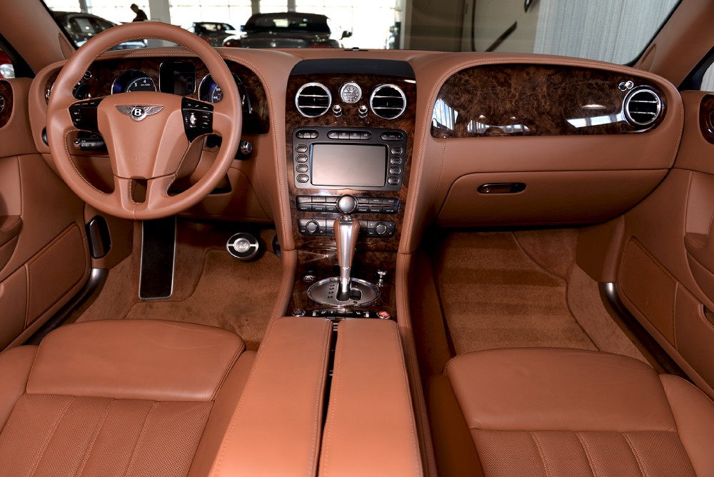 2011 Bentley Continental Flying Spur Image 3