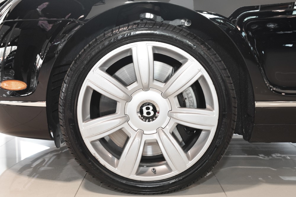 2011 Bentley Continental Flying Spur Image 5