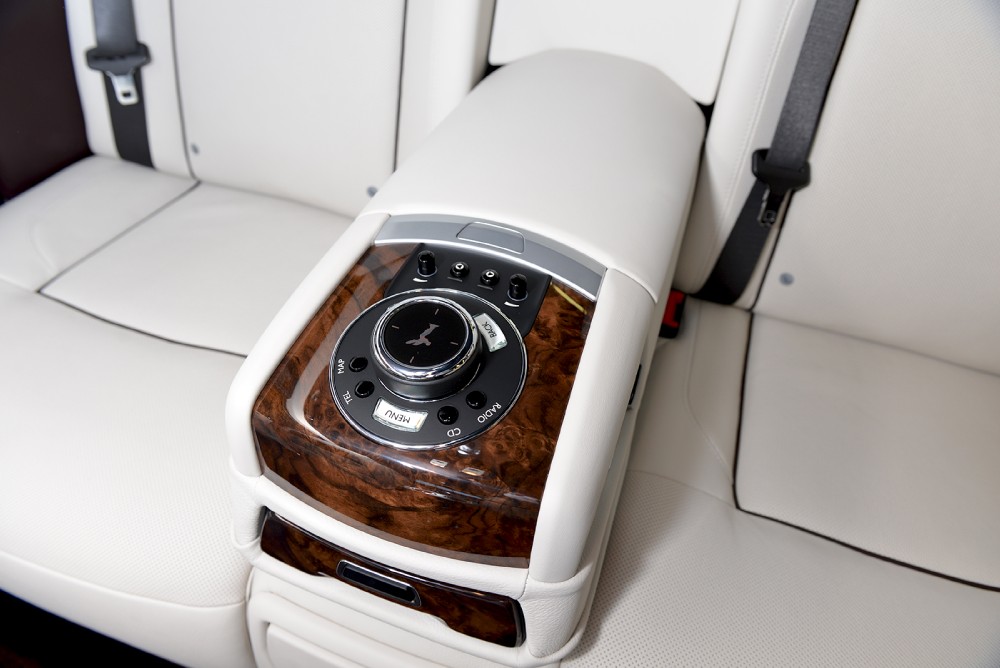 2014 Rolls-Royce Ghost EWB Image 14
