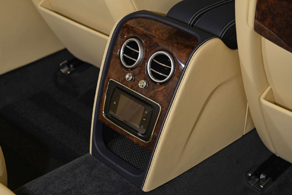 2014 Bentley Flying Spur Image 22