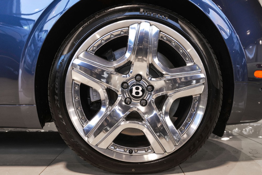 2014 Bentley Flying Spur Image 4