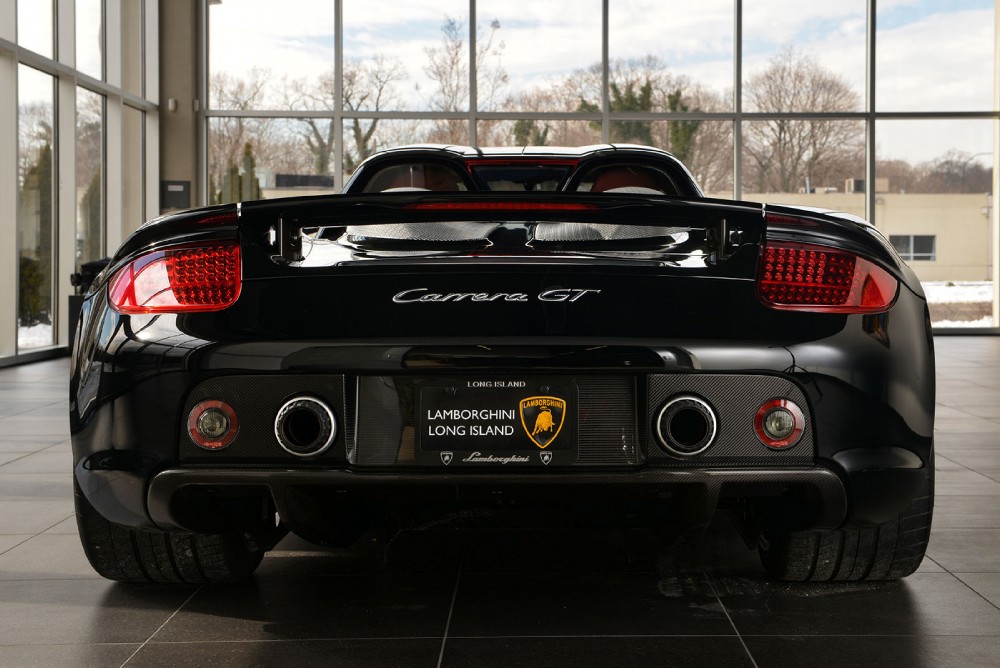 2005 Porsche Carrera GT Image 12