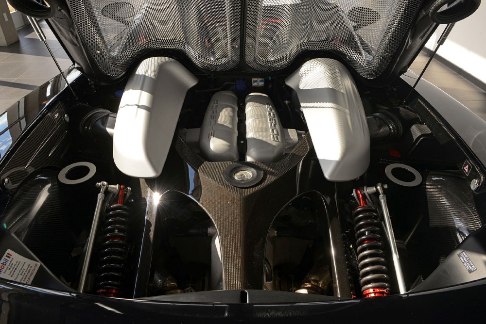 2005 Porsche Carrera GT Image 14
