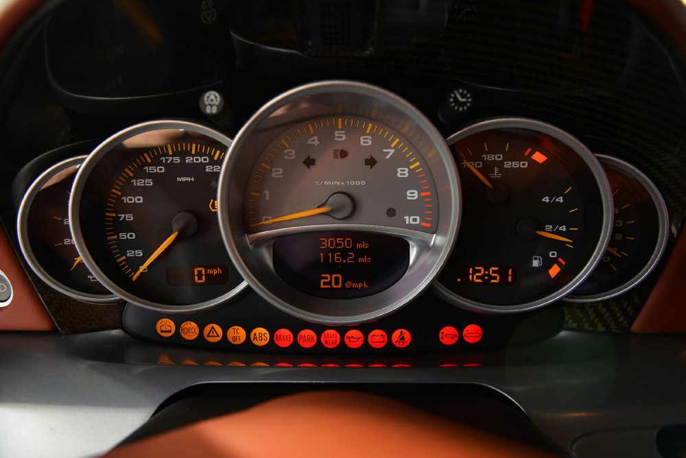 2005 Porsche Carrera GT Image 7