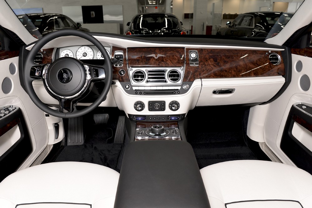 2014 Rolls-Royce Ghost Image 5