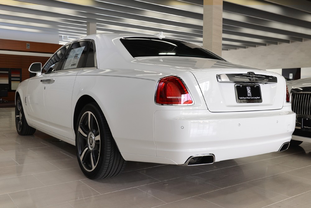 2014 Rolls-Royce Ghost Image 10