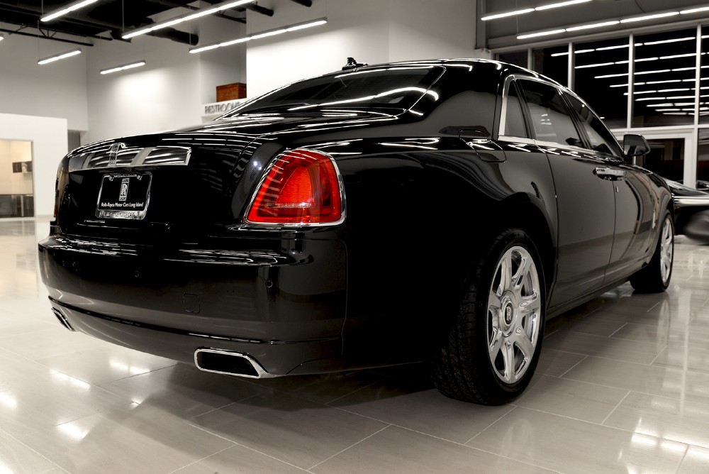 2014 Rolls-Royce Ghost Image 2