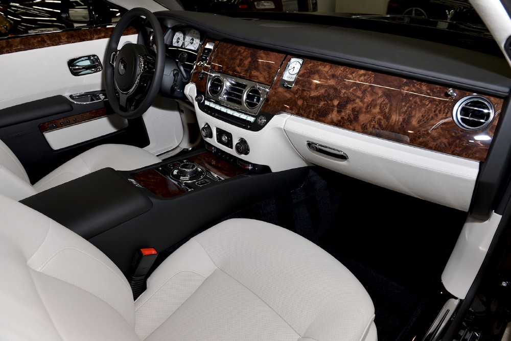 2014 Rolls-Royce Ghost Image 4