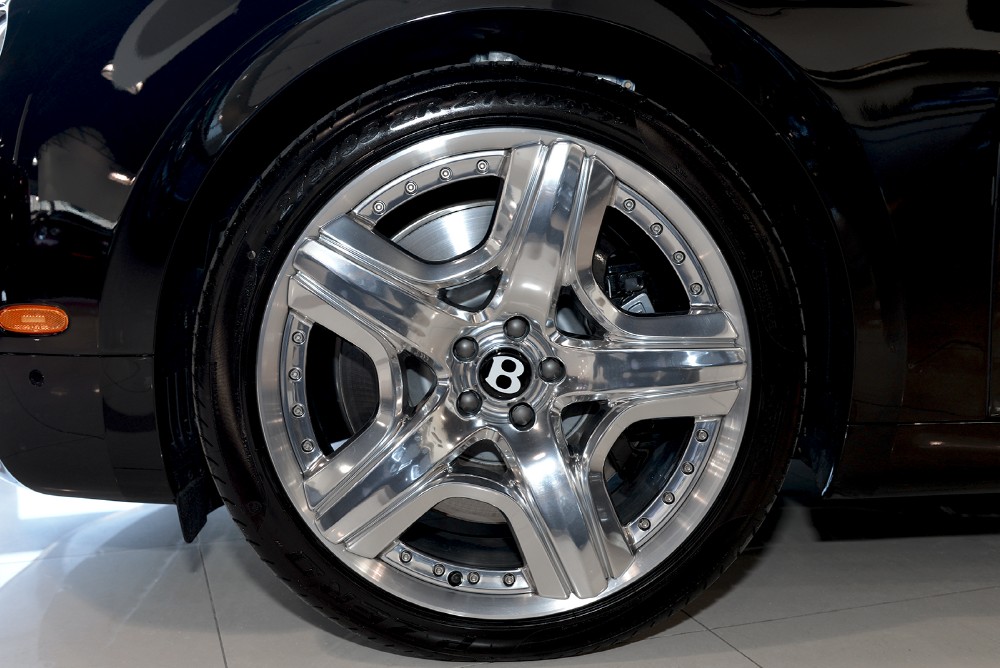 2014 Bentley Flying Spur Image 4